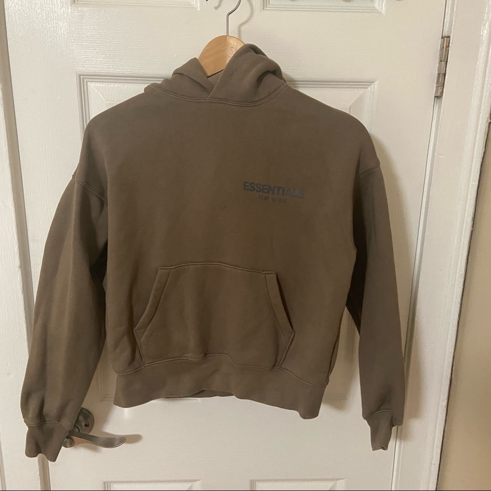 Essential hoodie